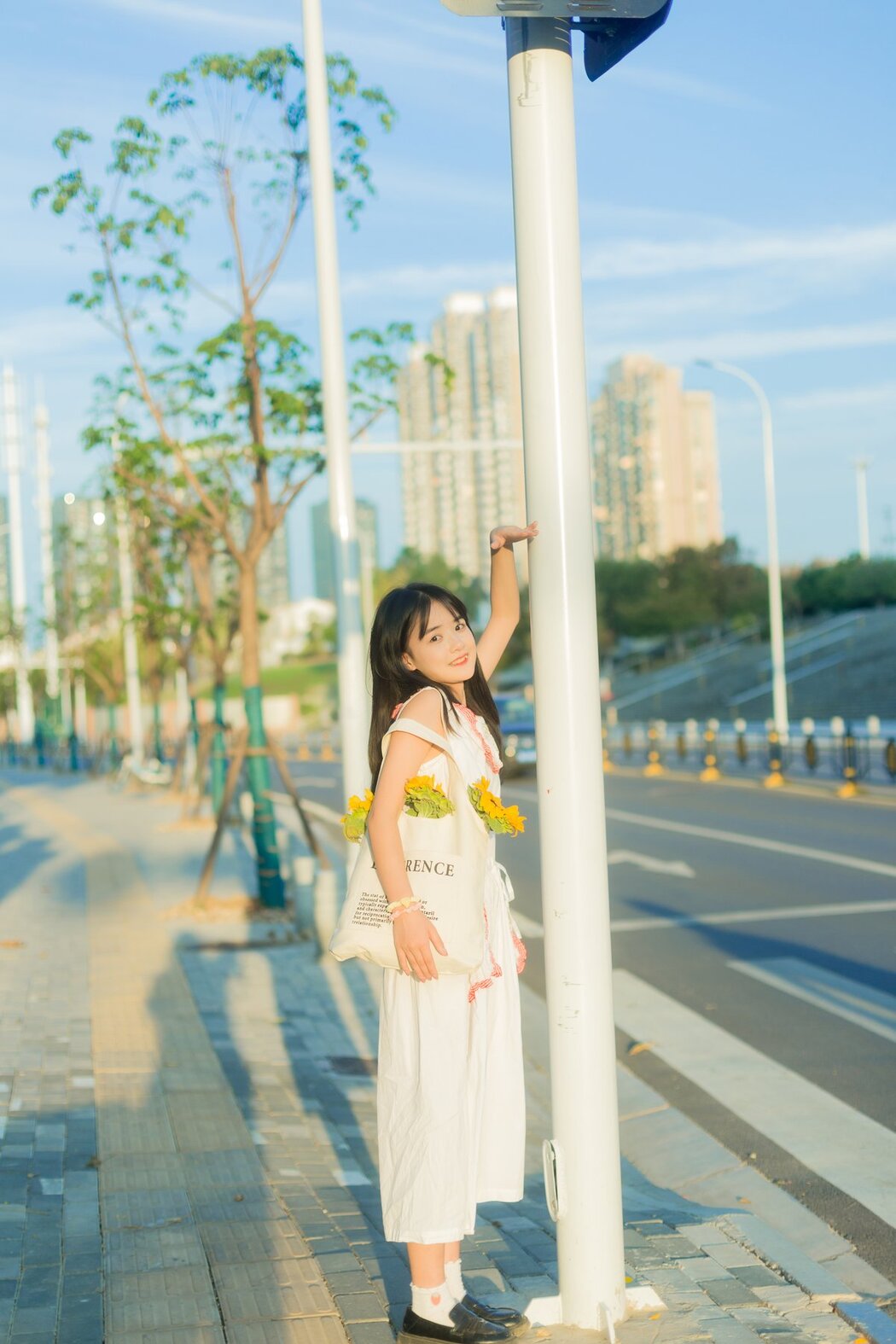YiTuYu艺图语 Vol.2774 Xiao Yi Mei Mei Cute