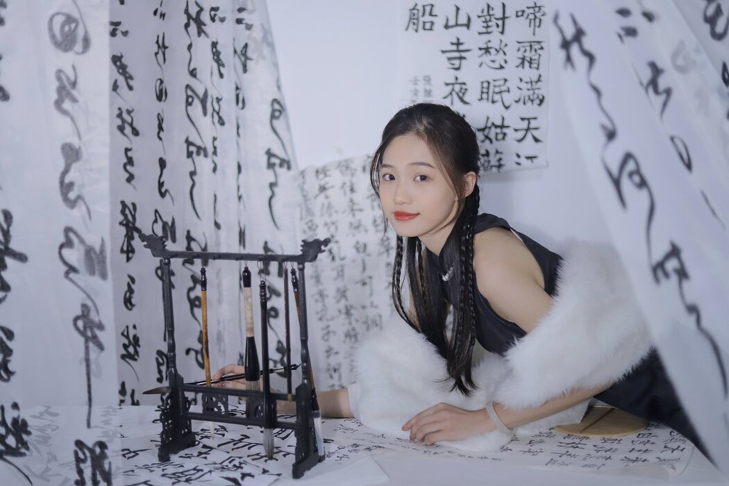 YiTuYu艺图语 Vol.2797 Han Han