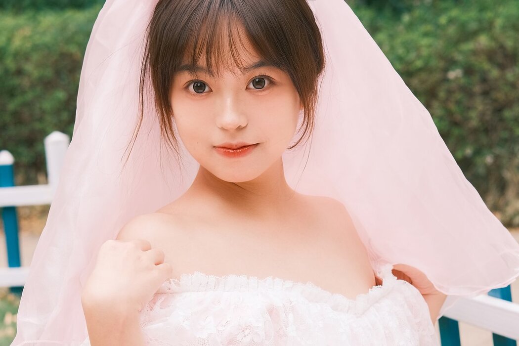 YiTuYu艺图语 Vol.2734 Ha Ji Ma Hua