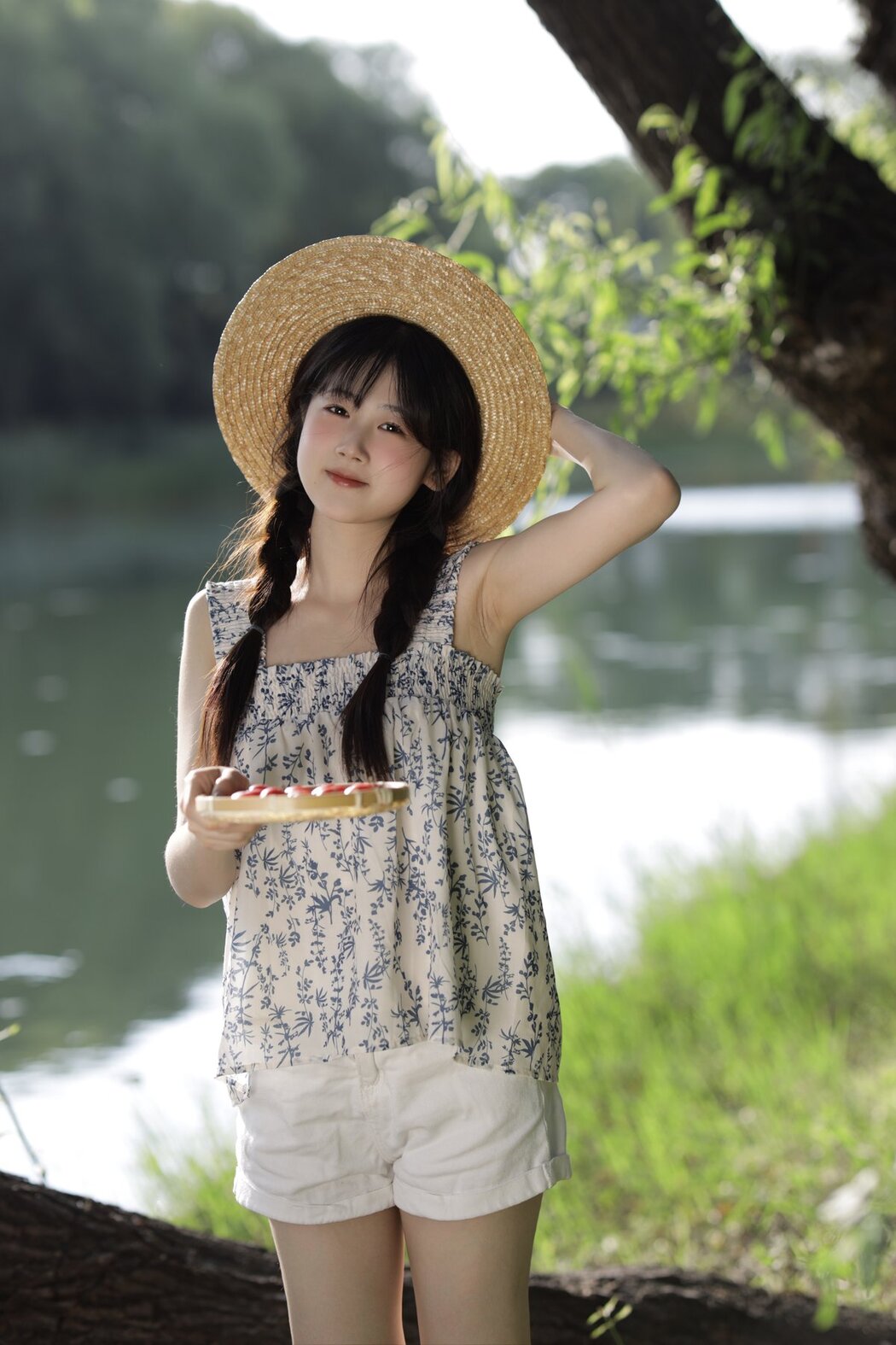 YiTuYu艺图语 Vol.2878 Xiao E Jiang Jiang Jiang