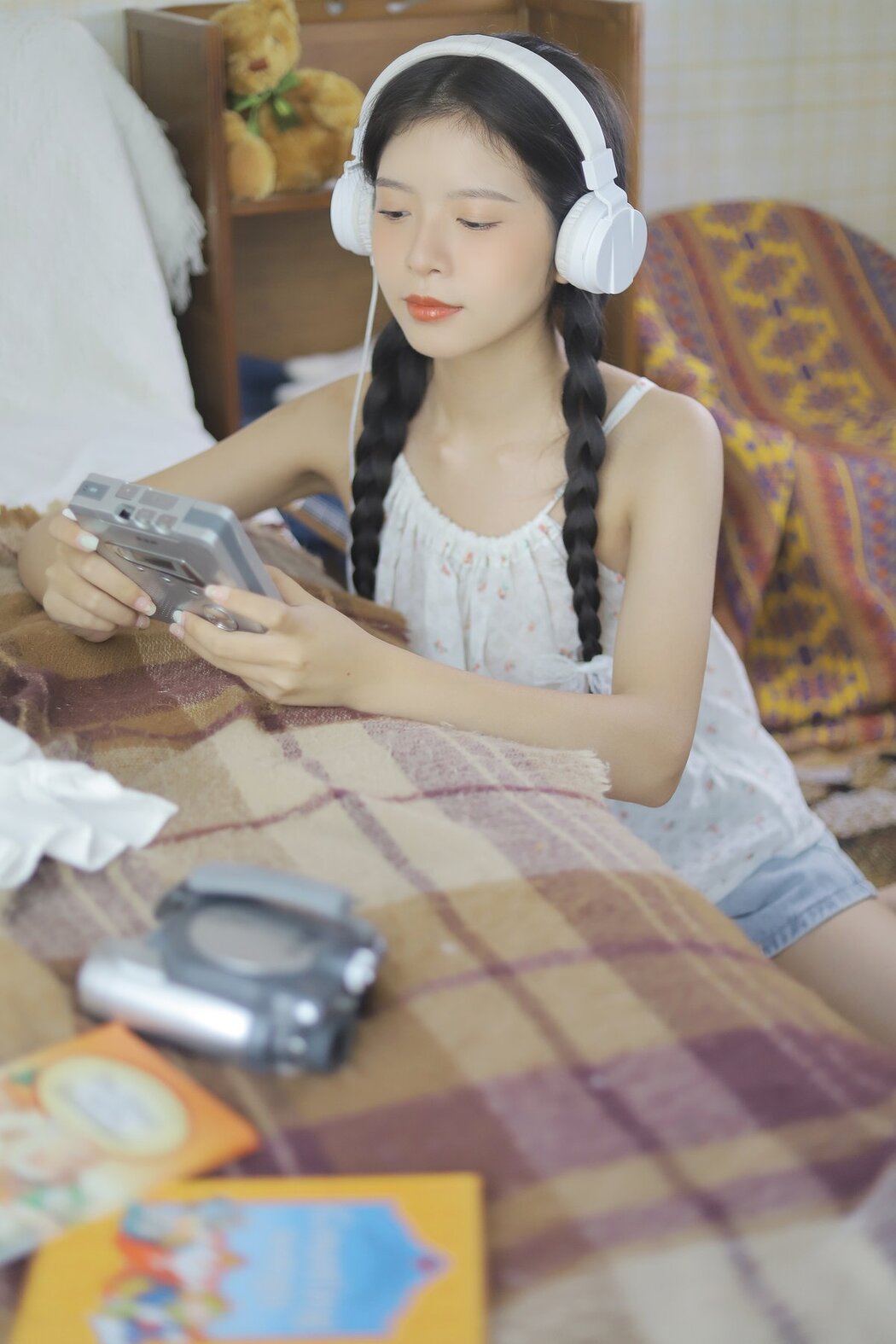 YiTuYu艺图语 Vol.2727 Luo Zhi Xin