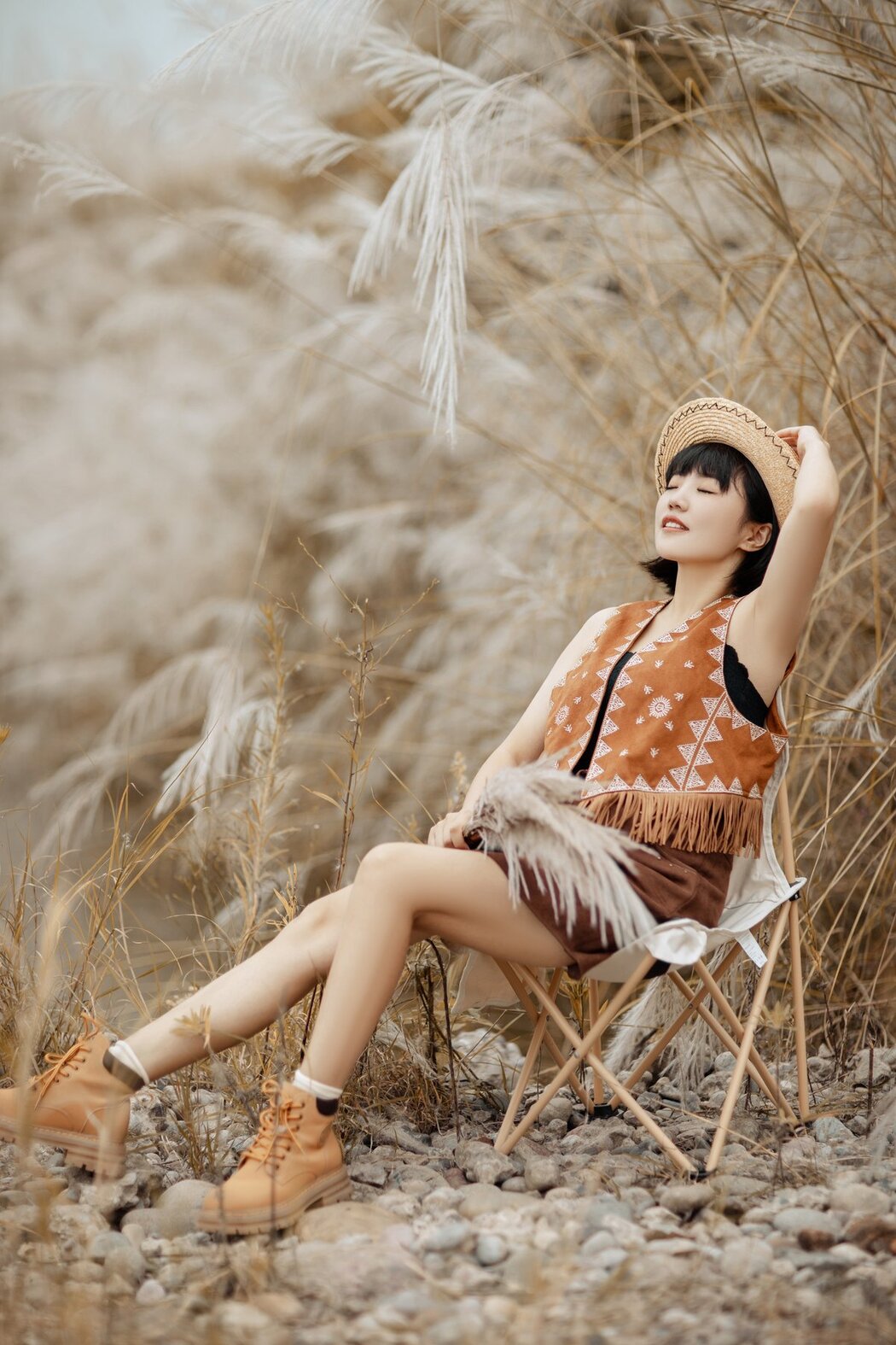 YiTuYu艺图语 Vol.2871 Dong Qin