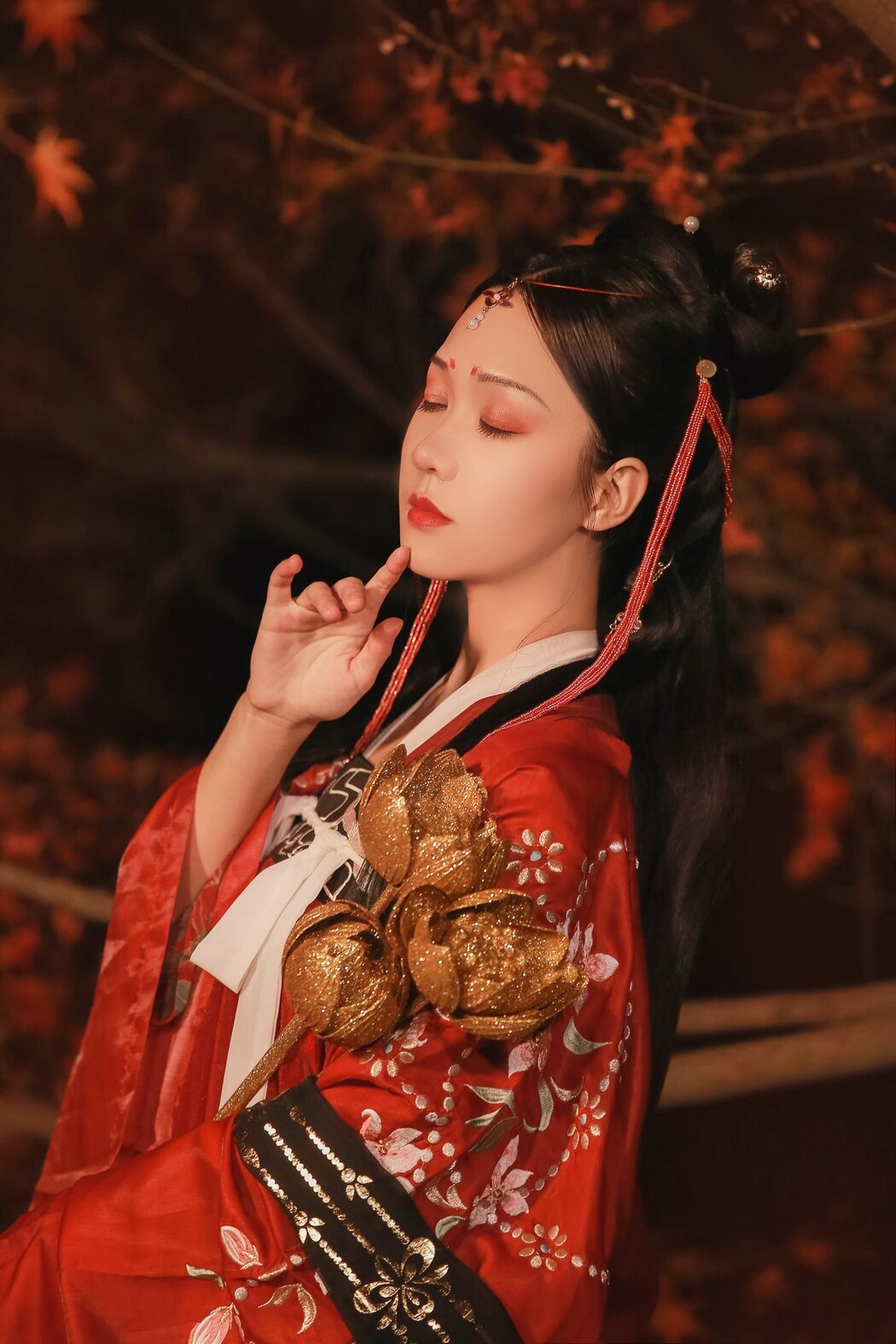 YiTuYu艺图语 Vol.2813 Jia Lian Yu Yu