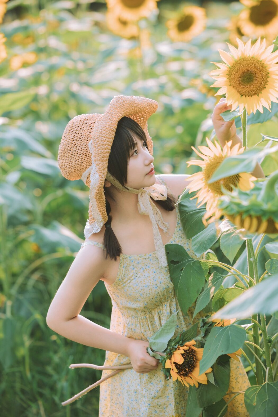 YiTuYu艺图语 Vol.2914 Jin Zhan Li