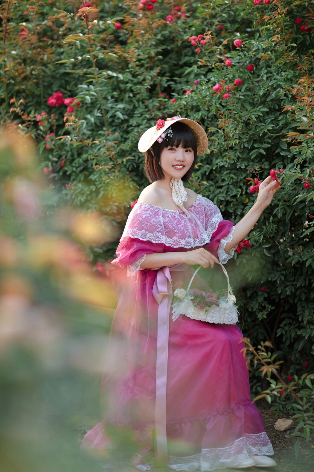 YiTuYu艺图语 Vol.2821 Dong Qin