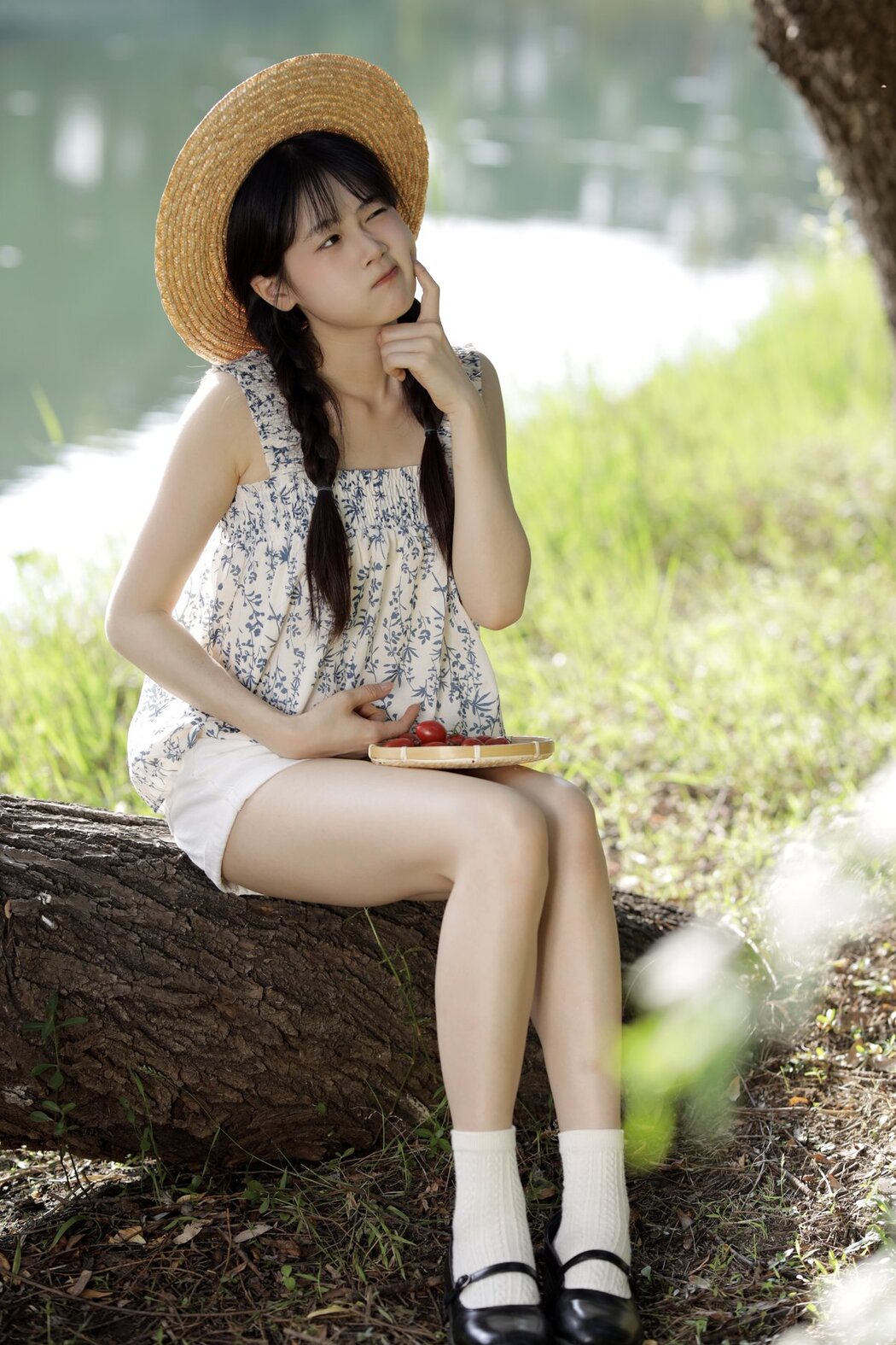 YiTuYu艺图语 Vol.2878 Xiao E Jiang Jiang Jiang