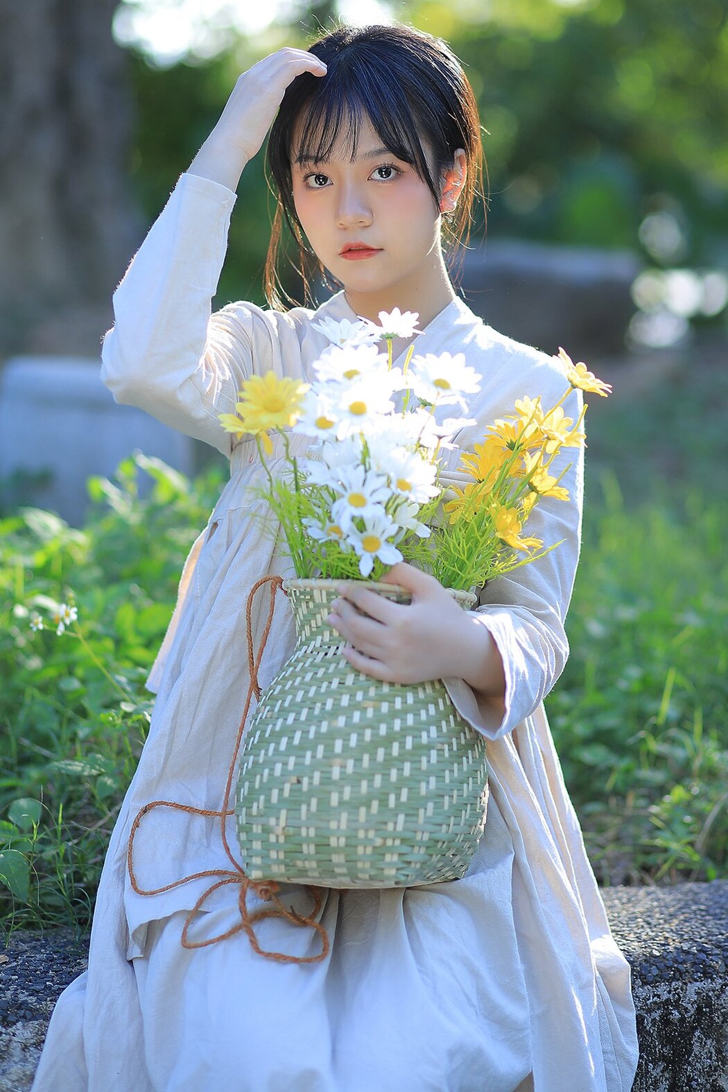 YiTuYu艺图语 Vol.2790 Liu Ying Cover Photo