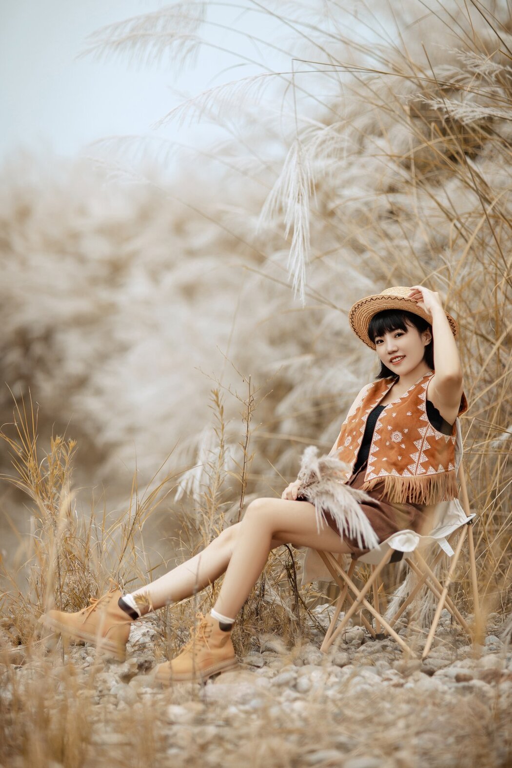 YiTuYu艺图语 Vol.2871 Dong Qin
