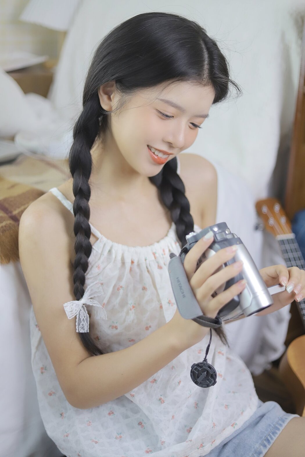 YiTuYu艺图语 Vol.2727 Luo Zhi Xin