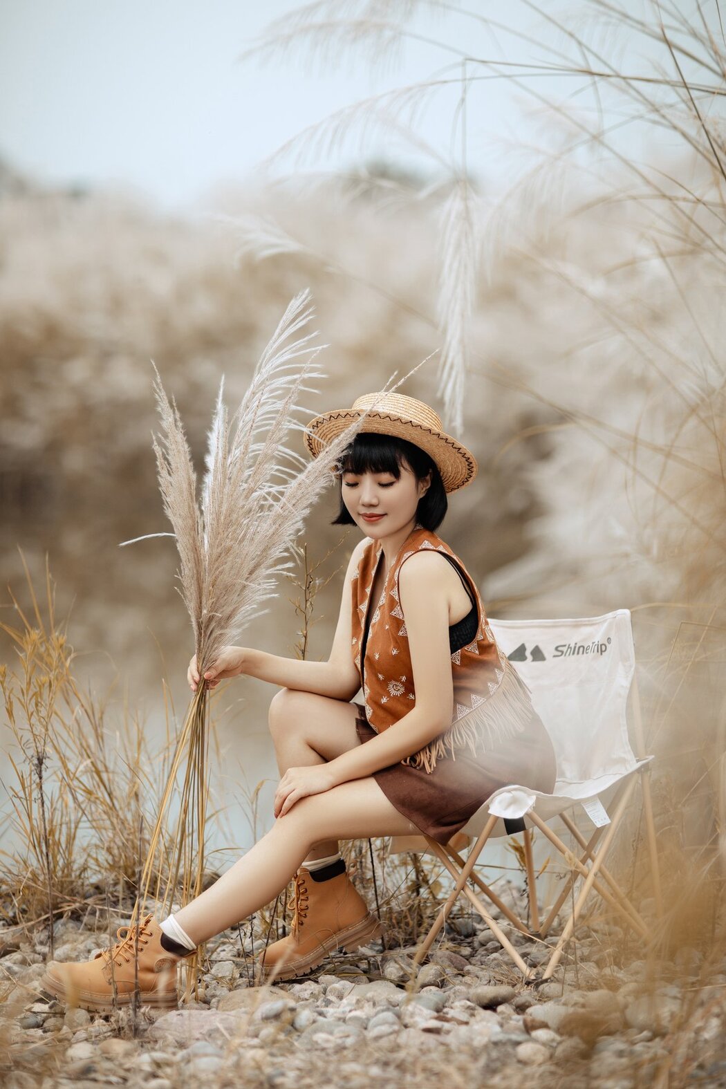 YiTuYu艺图语 Vol.2871 Dong Qin