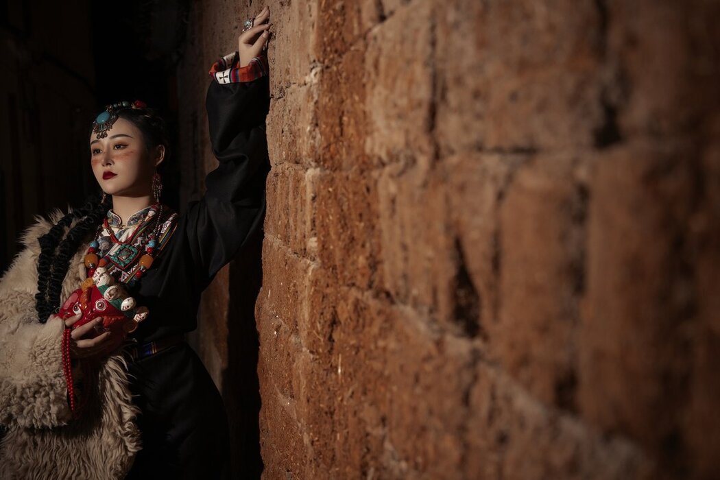 YiTuYu艺图语 Vol.2859 Lin Lin