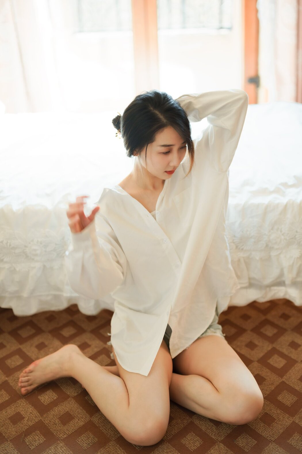 YiTuYu艺图语 Vol.2846 Bo Luo
