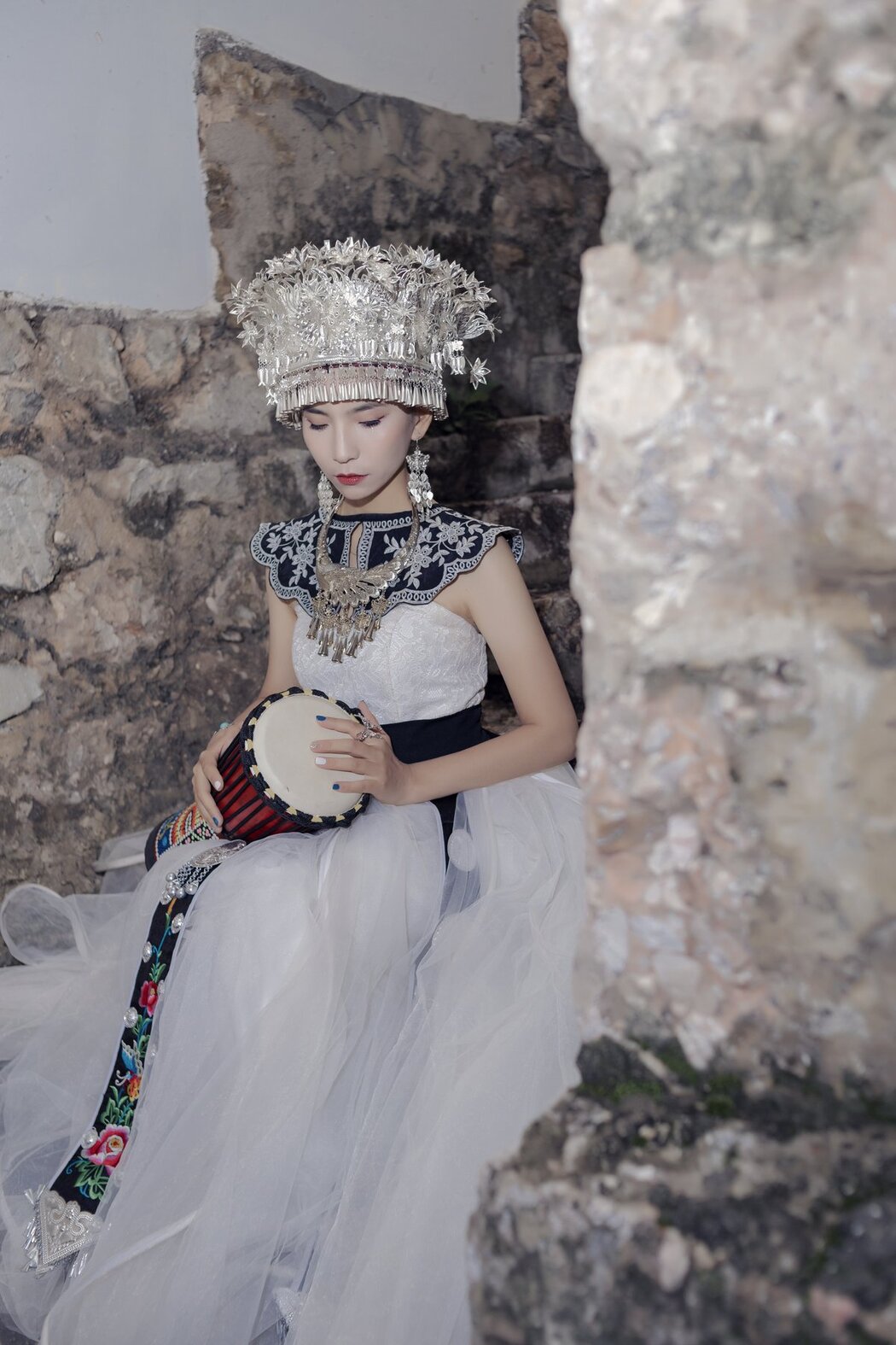 YiTuYu艺图语 Vol.2741 Yi Ming