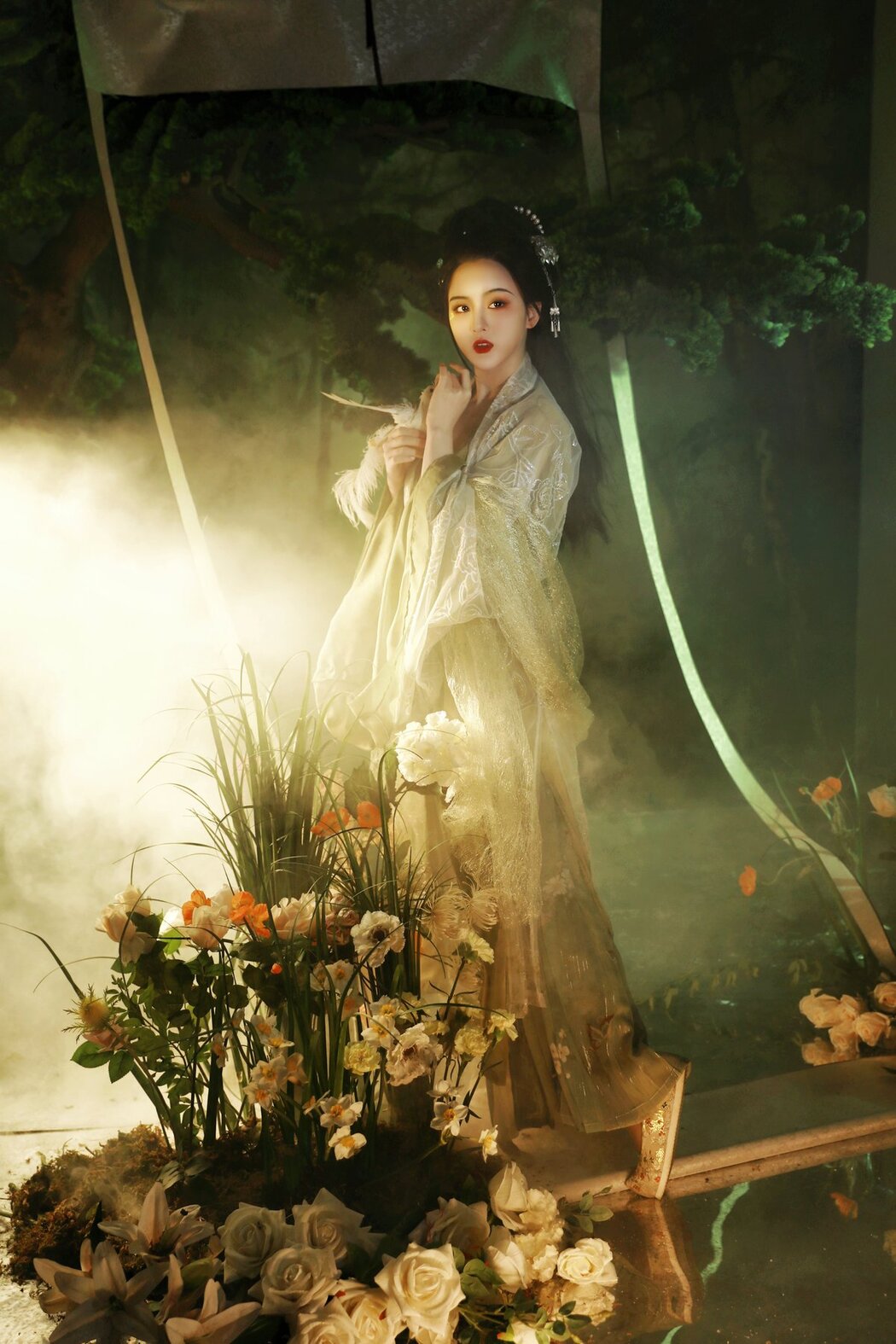 YiTuYu艺图语 Vol.2732 Tian Qing Hou De Ying Hua Hua