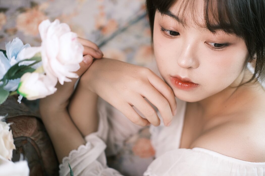YiTuYu艺图语 Vol.2785 Ha Ji Ma Hua