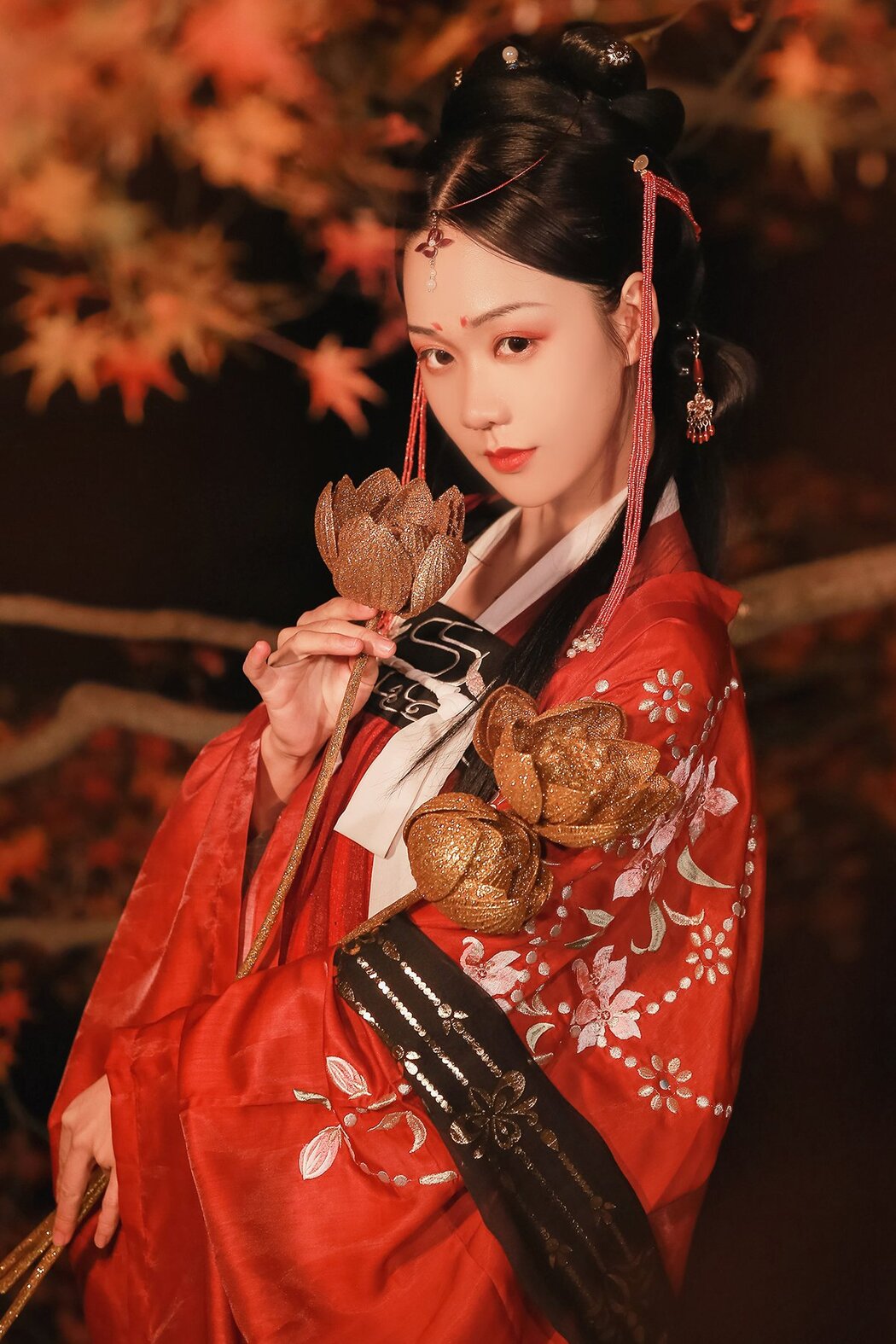 YiTuYu艺图语 Vol.2813 Jia Lian Yu Yu Cover Photo