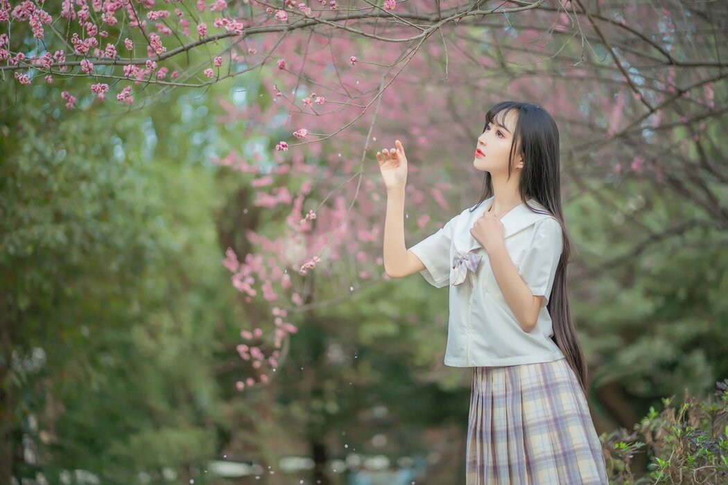 YiTuYu艺图语 Vol.2912 Qi Luo Sheng De Xiao Su Su