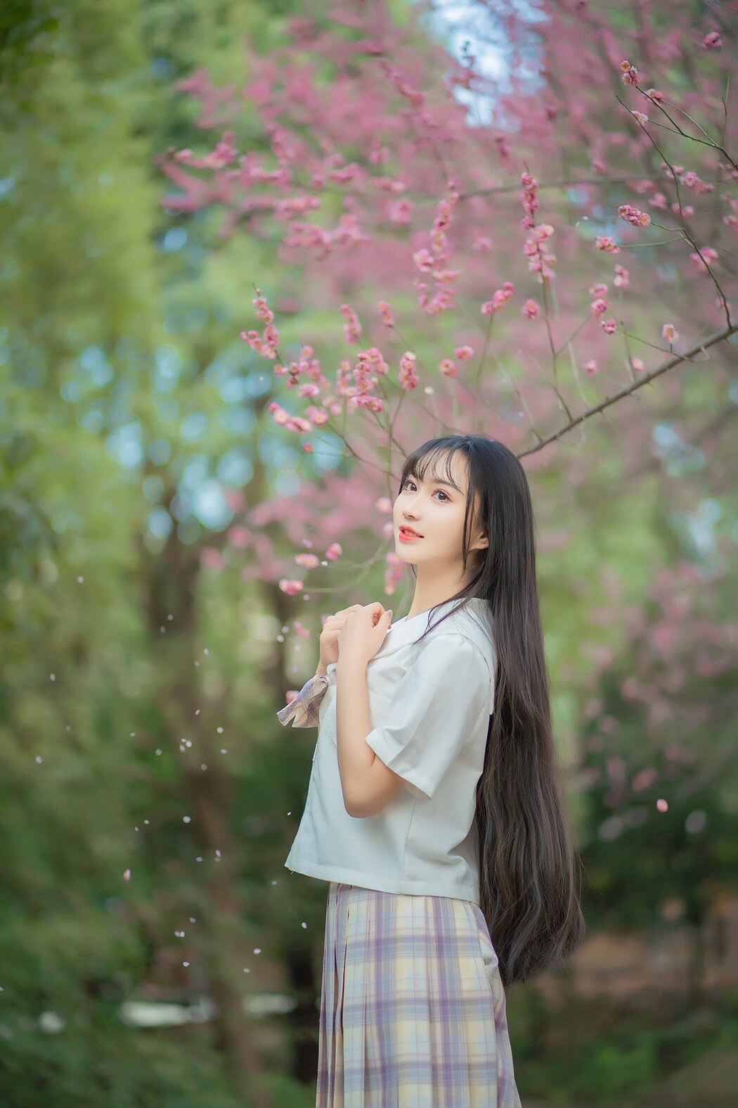YiTuYu艺图语 Vol.2912 Qi Luo Sheng De Xiao Su Su