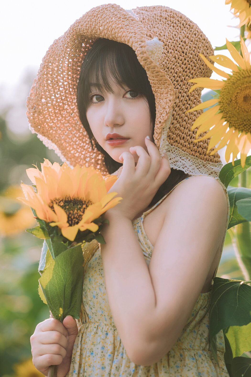 YiTuYu艺图语 Vol.2914 Jin Zhan Li Cover Photo