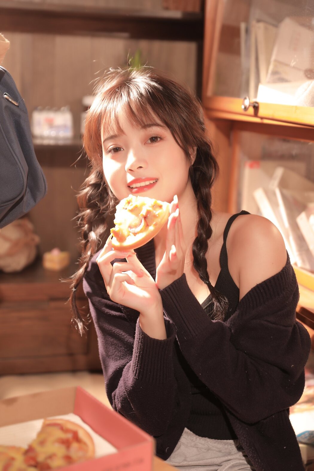 YiTuYu艺图语 Vol.2917 Xiao Wei Ren Er