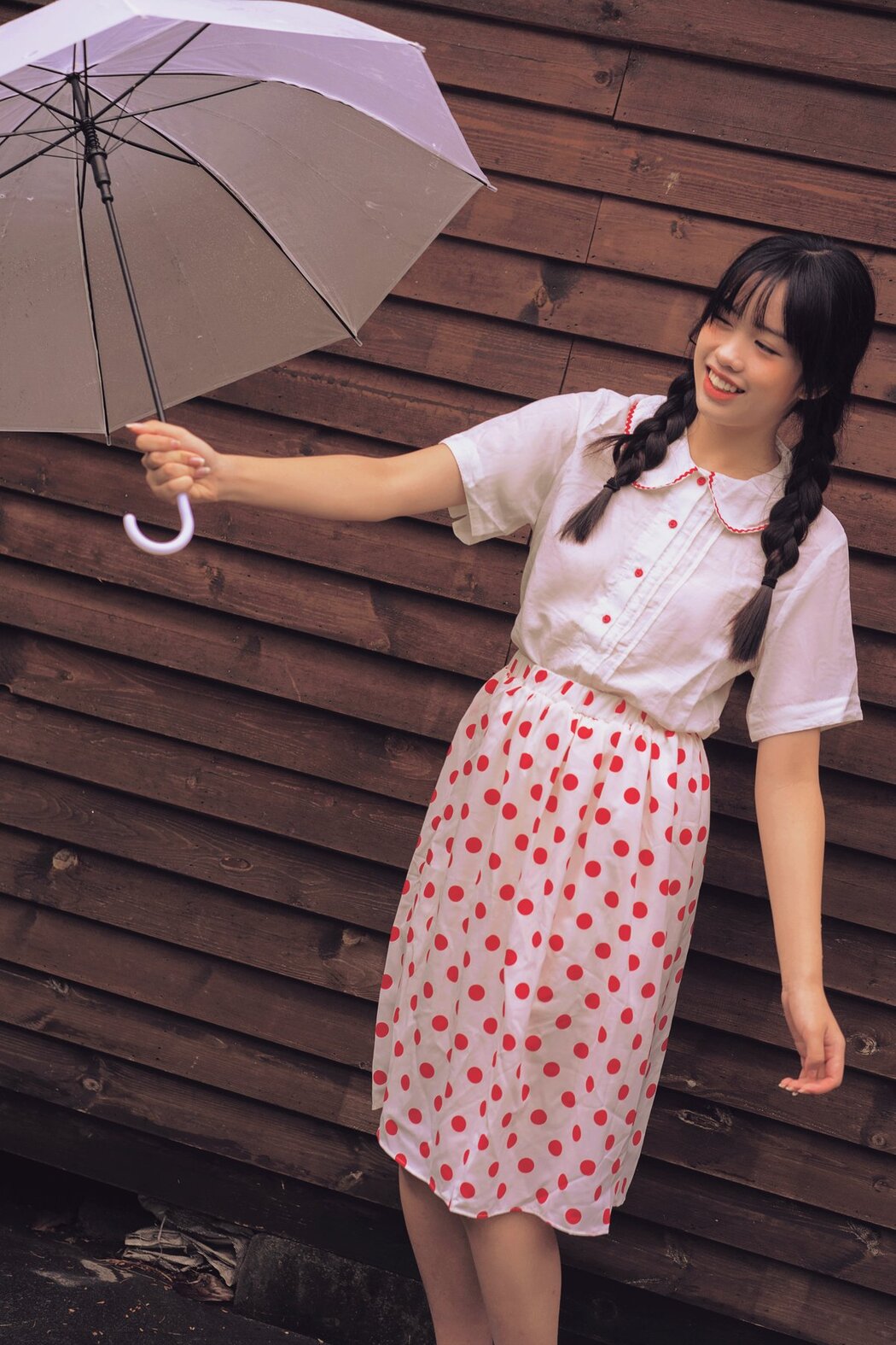 YiTuYu艺图语 Vol.2802 Izumi Izumi