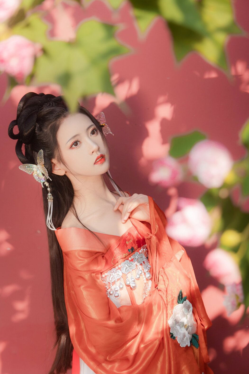 YiTuYu艺图语 Vol.2895 Lin Aki Nai