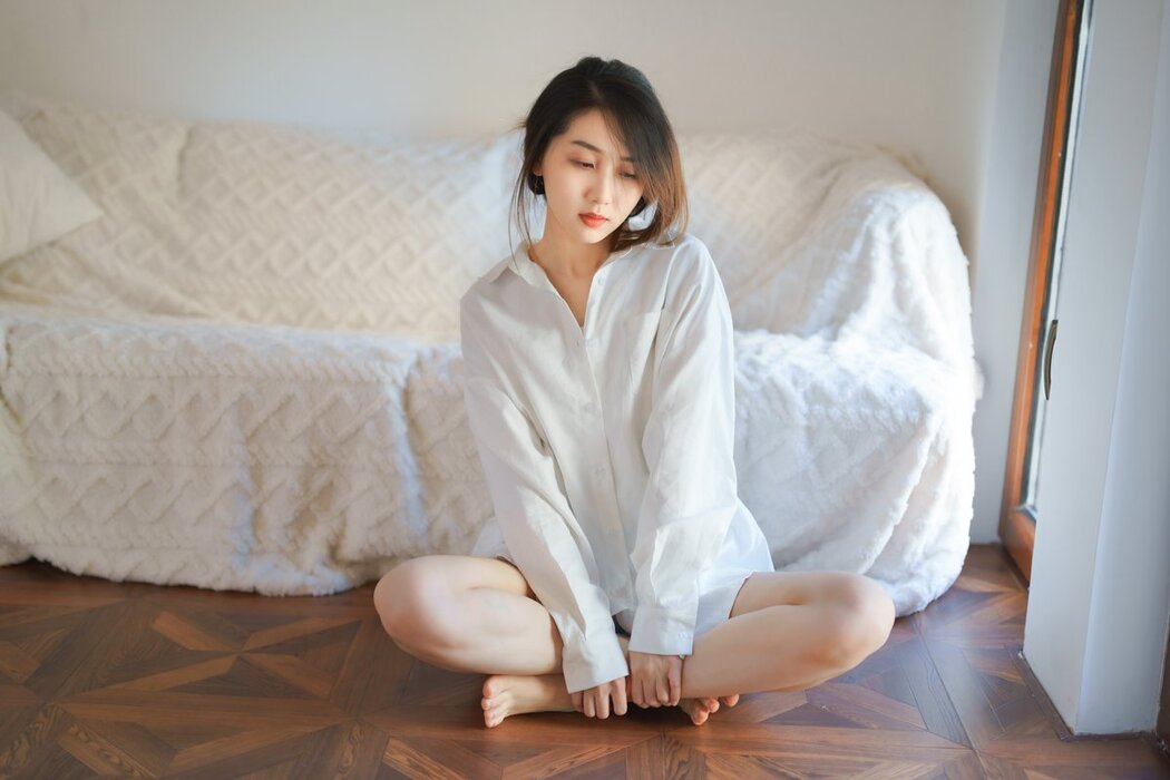 YiTuYu艺图语 Vol.2846 Bo Luo