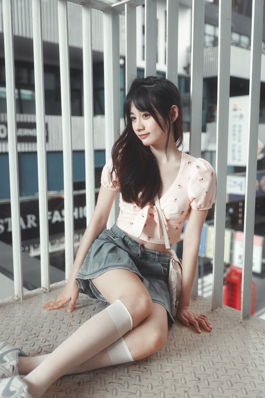 YiTuYu艺图语 Vol.2767 Lin Lin