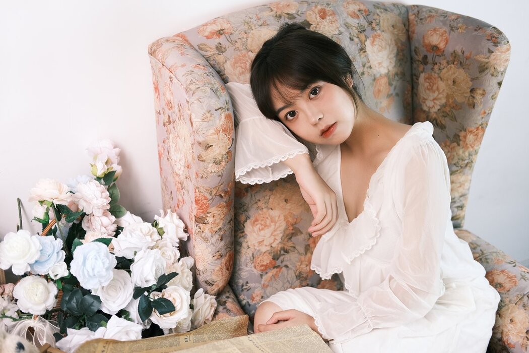 YiTuYu艺图语 Vol.2785 Ha Ji Ma Hua