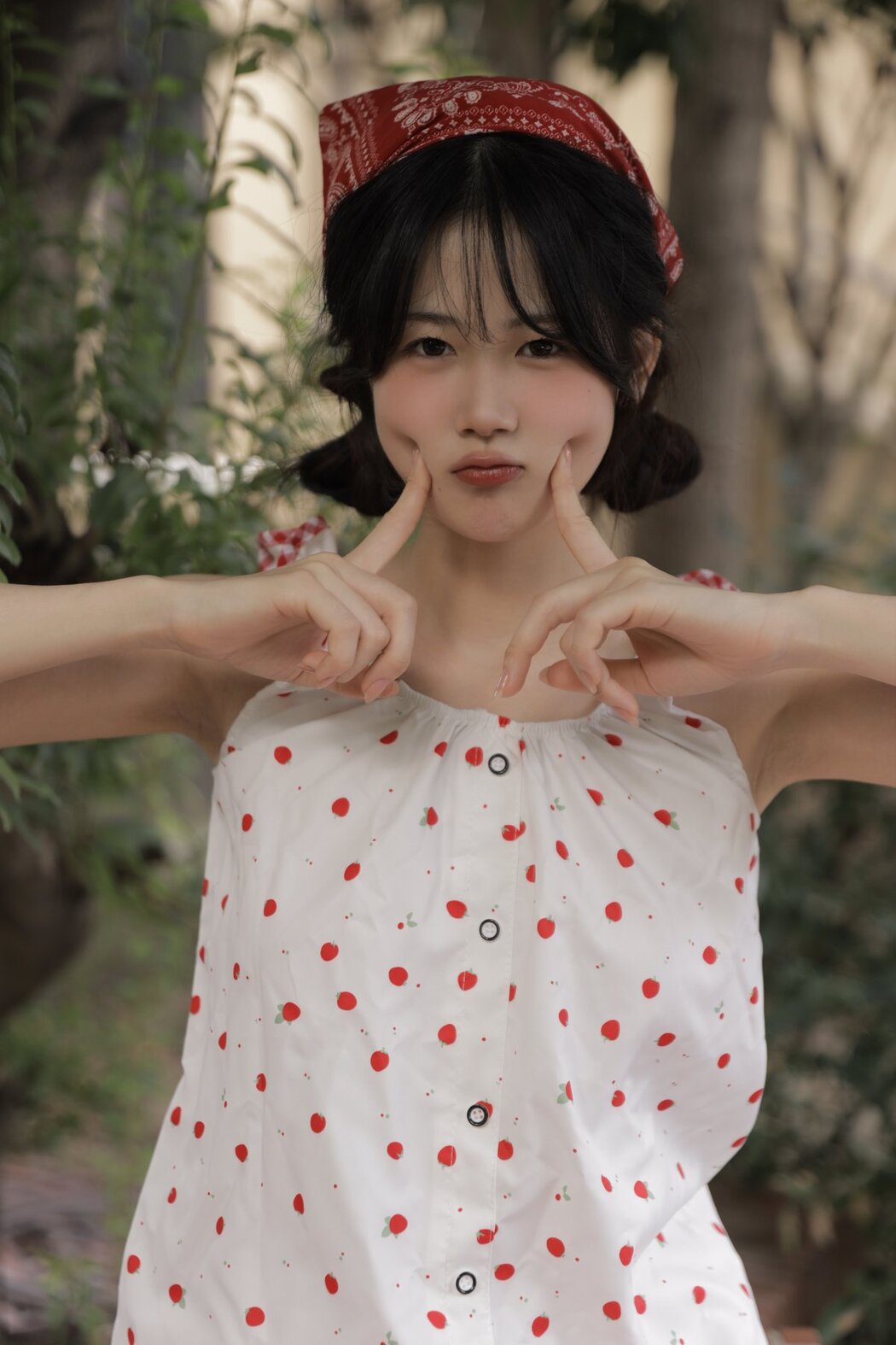 YiTuYu艺图语 Vol.2828 Xiao E Jiang Jiang Jiang