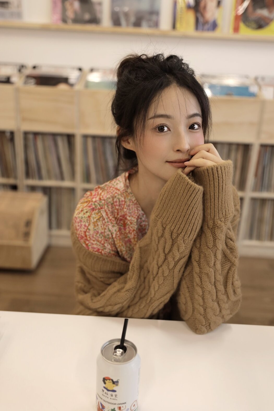 YiTuYu艺图语 Vol.2770 Yu Wei Jiang