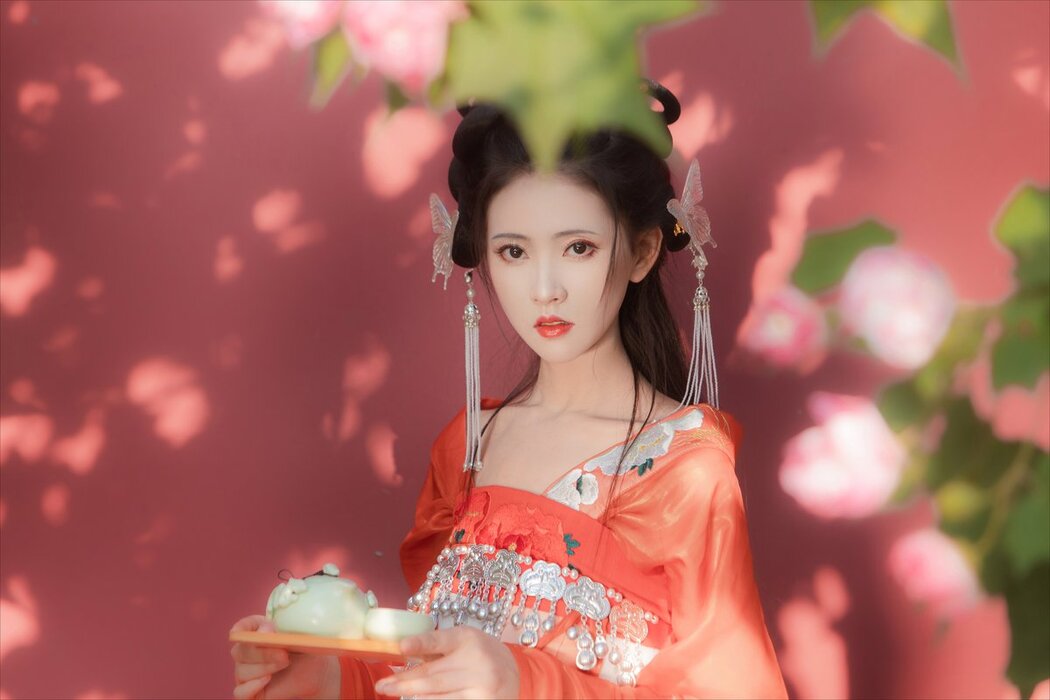 YiTuYu艺图语 Vol.2895 Lin Aki Nai