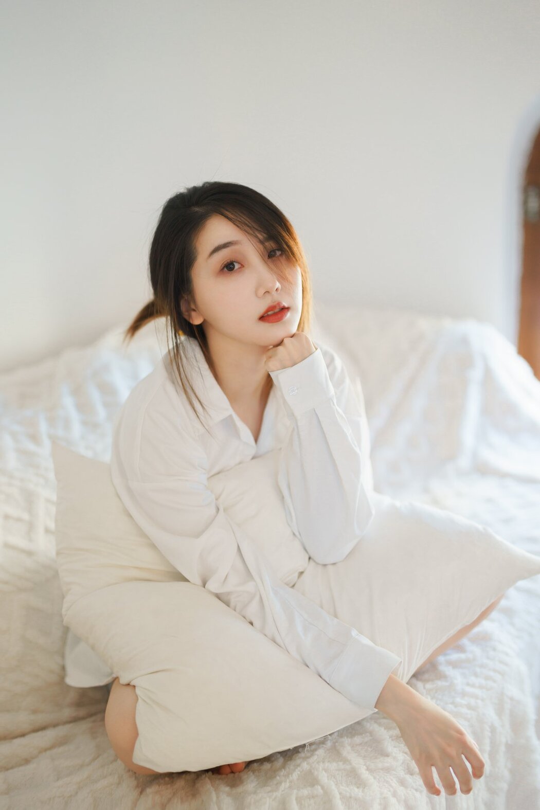 YiTuYu艺图语 Vol.2846 Bo Luo
