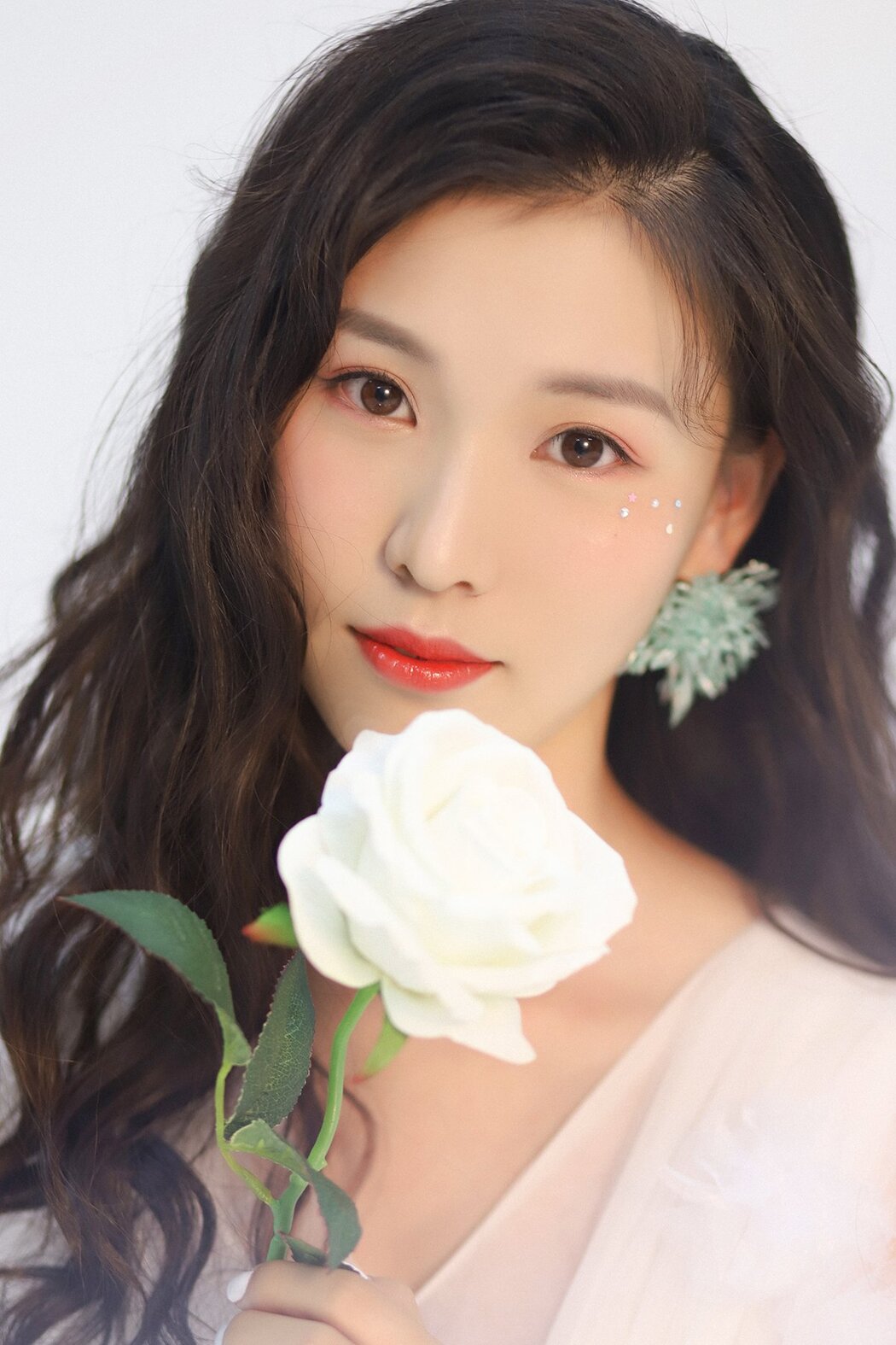 YiTuYu艺图语 Vol.2737 Shao Zi Cover Photo