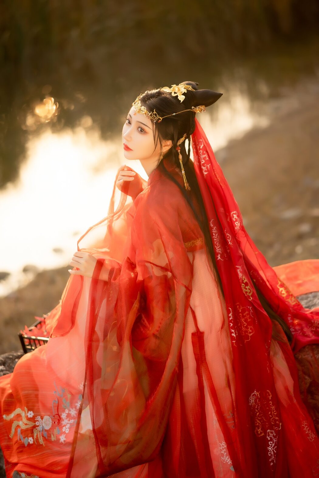 YiTuYu艺图语 Vol.2885 Qi Luo Sheng De Xiao Su Su