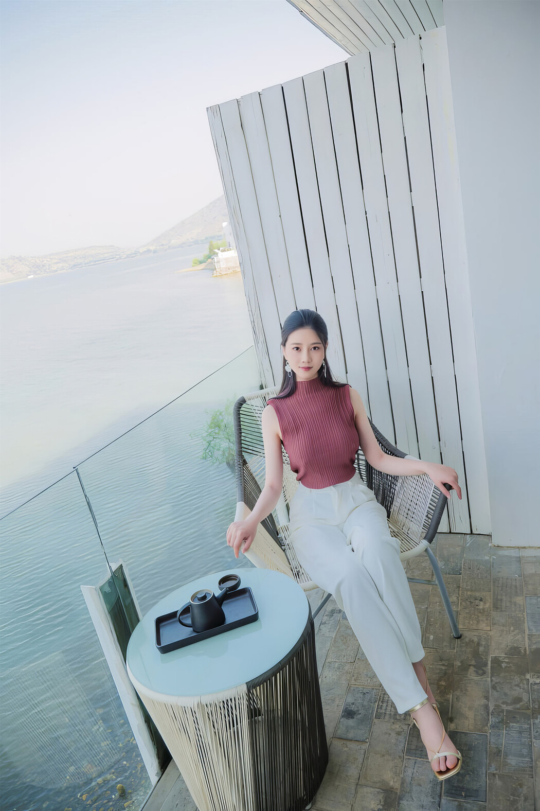 年年Nnian, 写真集 下午茶