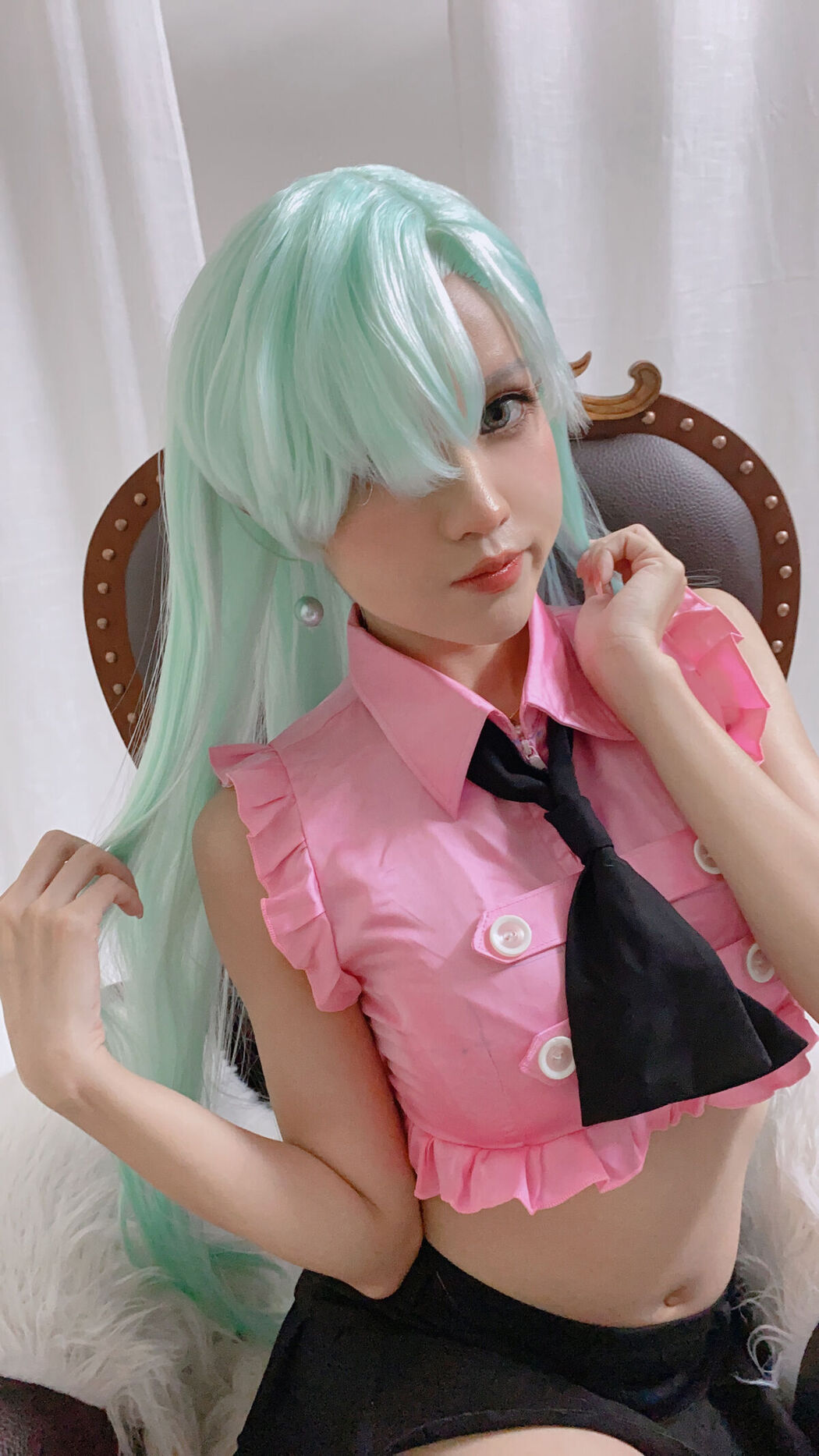 Coser@PingPing – Elizabeth Liones