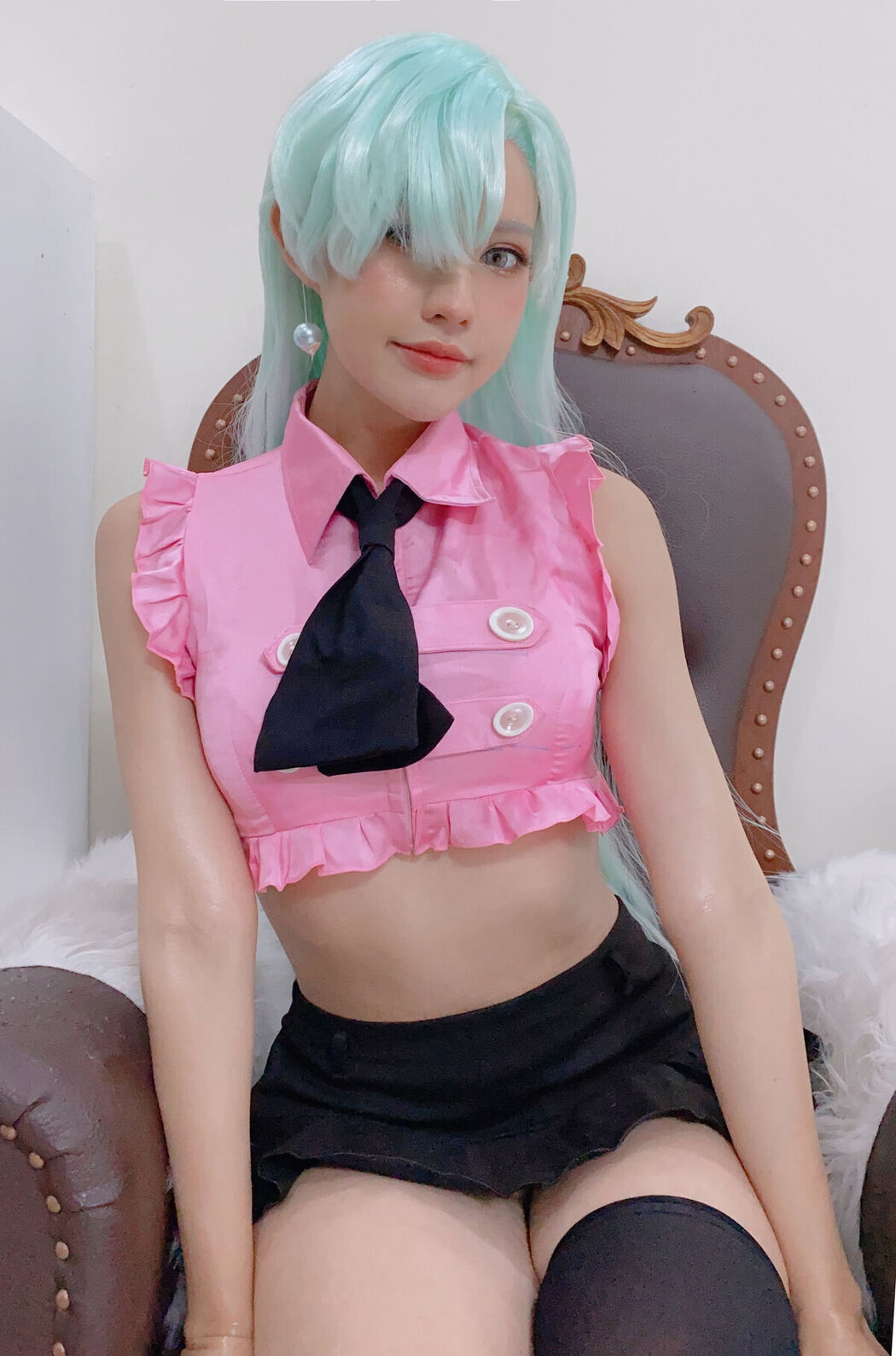 Coser@PingPing – Elizabeth Liones