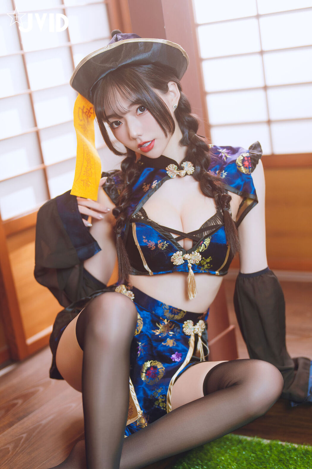 JVID Jiu Jiu 啾啾 – ゾンビ殭屍版女友注射愛の能量變成人類 Part3