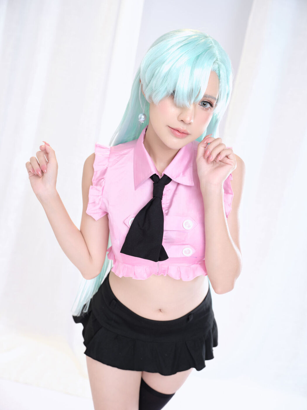Coser@PingPing – Elizabeth Liones