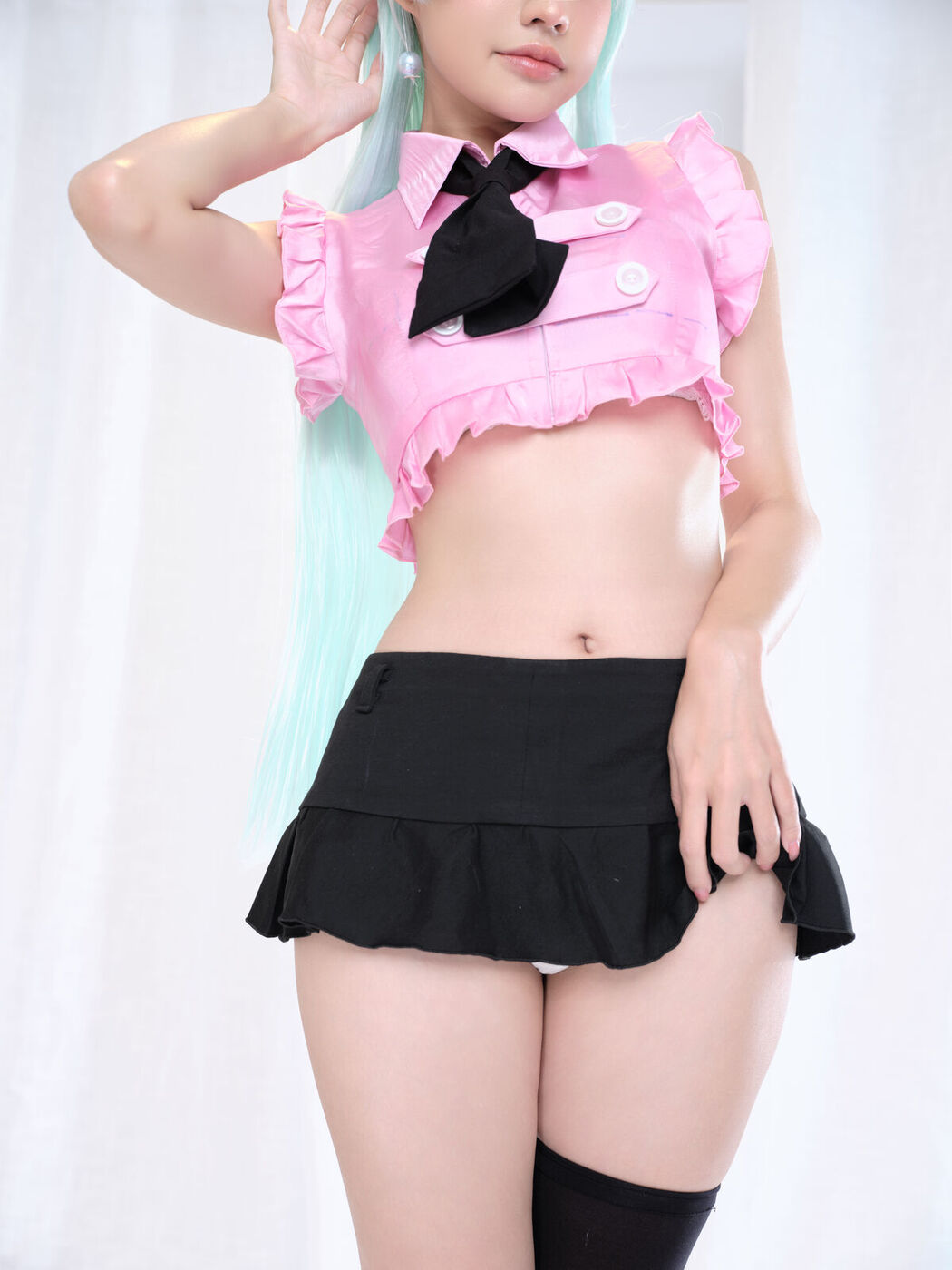 Coser@PingPing – Elizabeth Liones