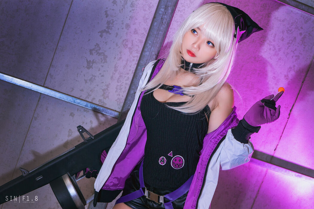 Coser@Messie Huang – AA-12