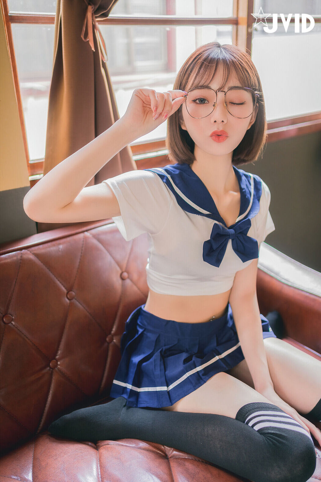 JVID Jiu Jiu 啾啾 – 性感高校生啾啾 濕身死庫水 Part1
