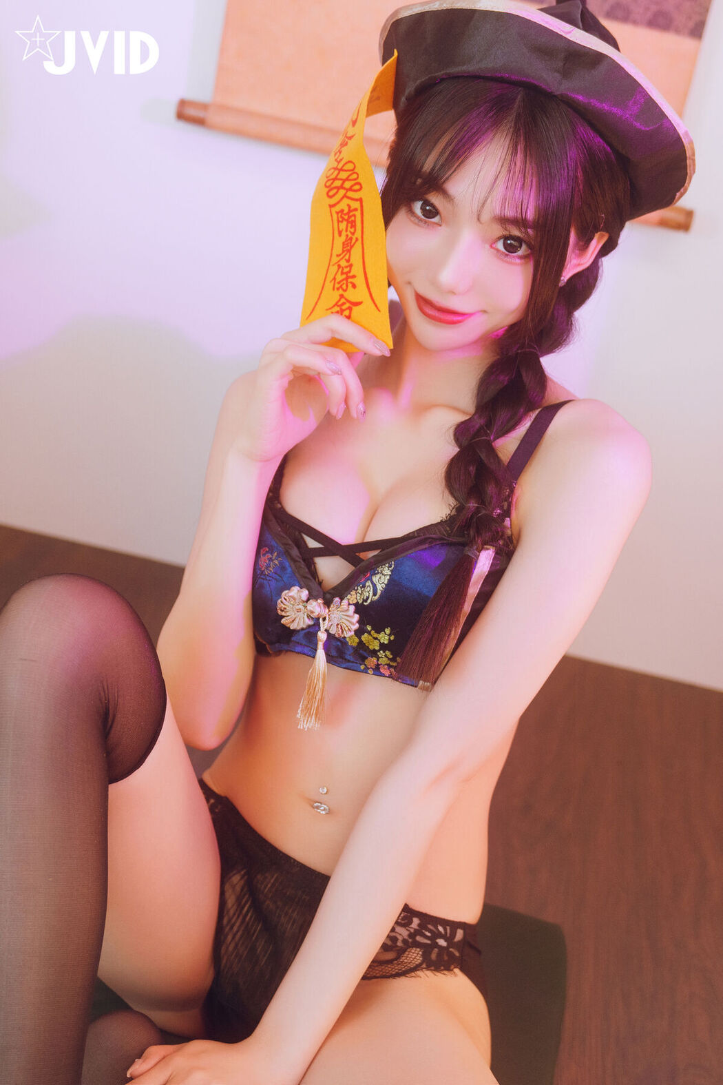 JVID Jiu Jiu 啾啾 – ゾンビ殭屍版女友注射愛の能量變成人類 Part3