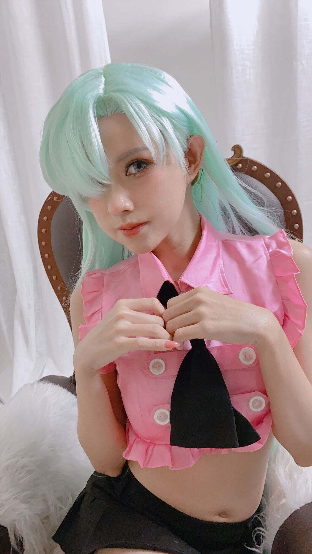 Coser@PingPing – Elizabeth Liones