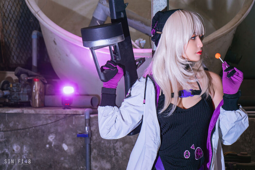Coser@Messie Huang – AA-12