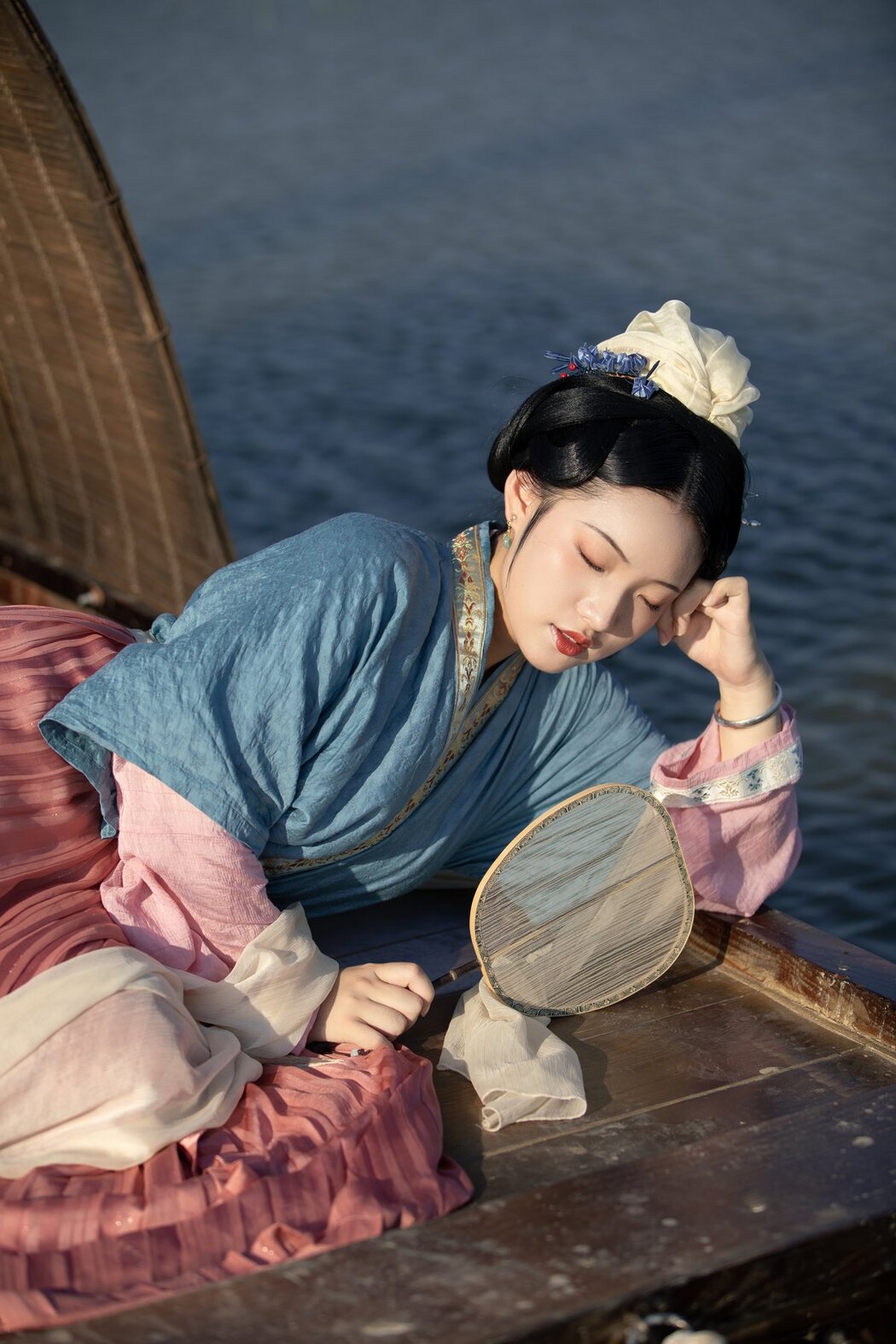 YiTuYu艺图语 Vol.2938 Bao Wei Luo Bo De A Ji