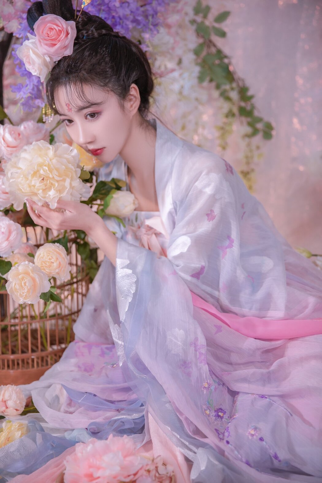 YiTuYu艺图语 Vol.2928 Qi Luo Sheng De Xiao Su Su