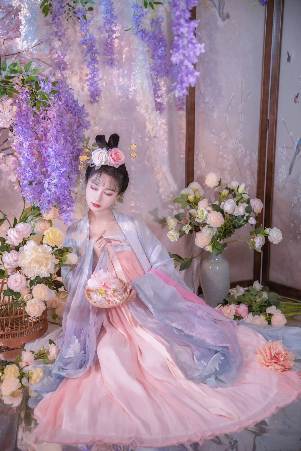 YiTuYu艺图语 Vol.2928 Qi Luo Sheng De Xiao Su Su