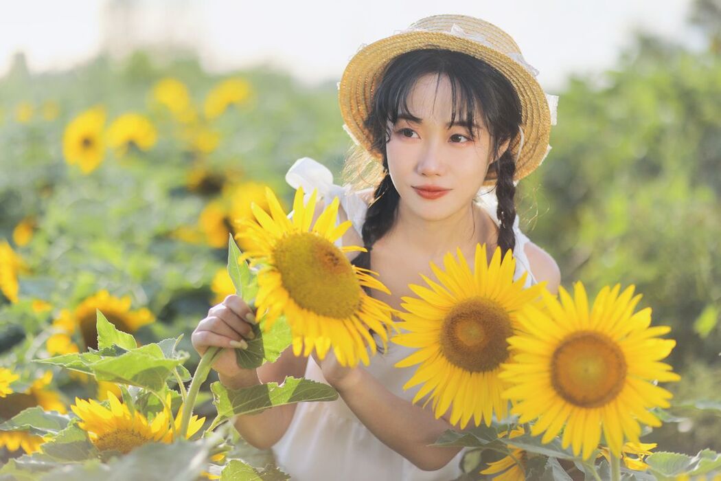 YiTuYu艺图语 Vol.3066 Chi Bai